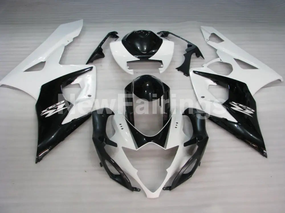 White and Black Factory Style - GSX-R1000 05-06 Fairing Kit