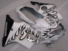 Cargar imagen en el visor de la galería, White and Black Flame - CBR600 F4 99-00 Fairing Kit