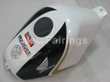 Cargar imagen en el visor de la galería, White and Black PlayBoy - CBR600 F3 97-98 Fairing Kit