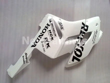 Cargar imagen en el visor de la galería, White with black Repsol - CBR1000RR 04-05 Fairing Kit