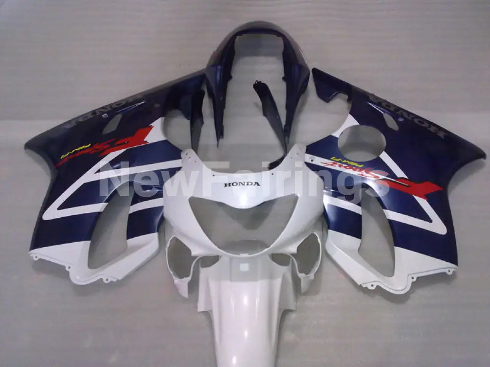 White and Blue Factory Style - CBR600 F4 99-00 Fairing Kit