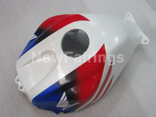 Cargar imagen en el visor de la galería, White Blue and Red Factory Style - CBR600RR 05-06 Fairing Kit