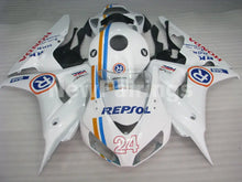 Cargar imagen en el visor de la galería, White and Blue Repsol - CBR1000RR 06-07 Fairing Kit