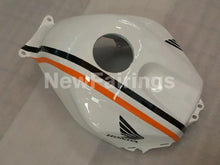 Cargar imagen en el visor de la galería, White and Orange Black Repsol - CBR600RR 05-06 Fairing Kit