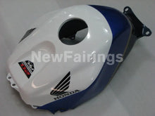 Cargar imagen en el visor de la galería, White Red and Blue Factory Style - CBR600RR 05-06 Fairing Kit