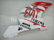 Cargar imagen en el visor de la galería, White and Red FIAT - YZF-R6 98-02 Fairing Kit