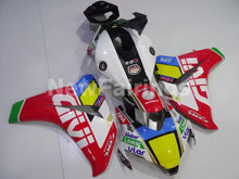 Cargar imagen en el visor de la galería, White and Red GiVi - CBR1000RR 08-11 Fairing Kit