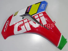 Cargar imagen en el visor de la galería, White and Red GiVi - CBR1000RR 08-11 Fairing Kit