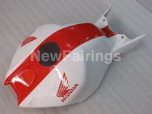 Cargar imagen en el visor de la galería, White and Red PRAMAC - CBR1000RR 06-07 Fairing Kit