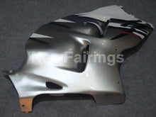Cargar imagen en el visor de la galería, White Silver Factory Style - GSX1300R Hayabusa 99-07 Fairing Kit