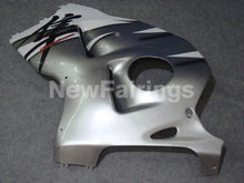 Cargar imagen en el visor de la galería, White Silver Factory Style - GSX1300R Hayabusa 99-07 Fairing Kit