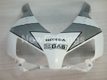 Cargar imagen en el visor de la galería, White and Silver Repsol - CBR1000RR 04-05 Fairing Kit
