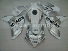 Cargar imagen en el visor de la galería, White and Silver Repsol - CBR1000RR 08-11 Fairing Kit