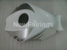 Cargar imagen en el visor de la galería, White and Silver Repsol - CBR1000RR 08-11 Fairing Kit