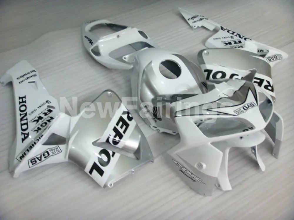 White and Silver Repsol - CBR600RR 05-06 Fairing Kit