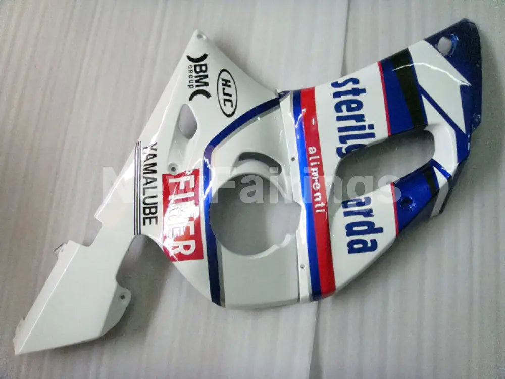 Whte and Blue Sterilgarda - YZF-R6 98-02 Fairing Kit