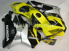 Cargar imagen en el visor de la galería, Yellow and Black Factory Style - CBR600RR 03-04 Fairing Kit
