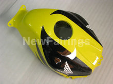 Cargar imagen en el visor de la galería, Yellow and Black Factory Style - CBR600RR 03-04 Fairing Kit