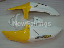 Cargar imagen en el visor de la galería, Yellow and White Black Factory Style - CBR 919 RR 98-99 Fairing Kit