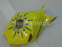 Cargar imagen en el visor de la galería, Yellow and Green Black Rossi - CBR1000RR 06-07 Fairing Kit