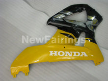 Cargar imagen en el visor de la galería, Yellow and Silver Black Factory Style - CBR 929 RR 00-01 Fairing Kit
